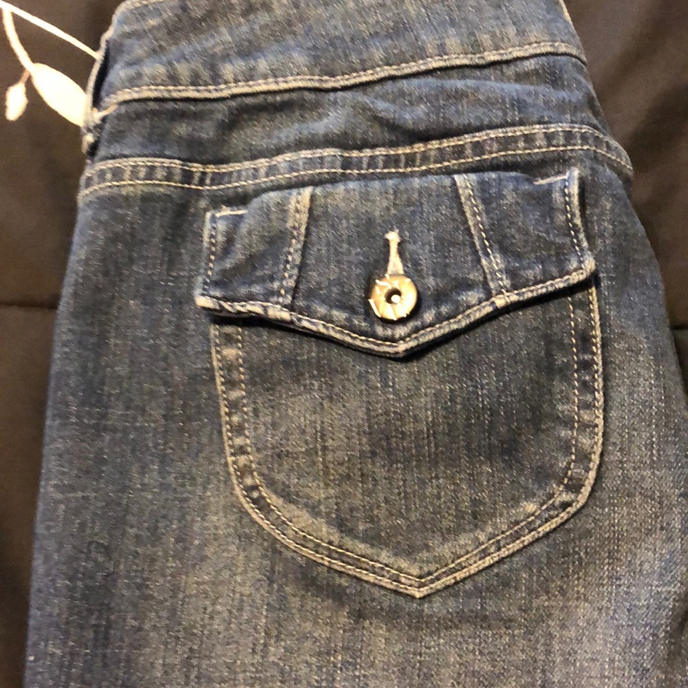 Jeans - Picture 2 of 3